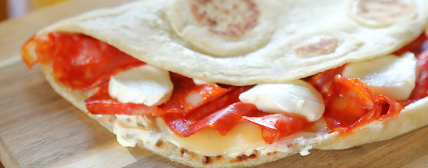 piadina with spianata and mozzarella