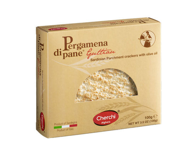 Box of Pergamena di pane Gattilari crackers on a white background
